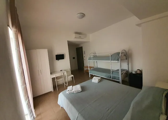 Casale Marcalia - 住宿加早餐酒店 科里利亚诺·卡拉布罗