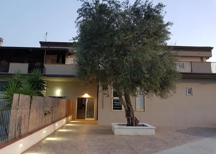 Casale Marcalia - 3* קוריליאנו קלאברו