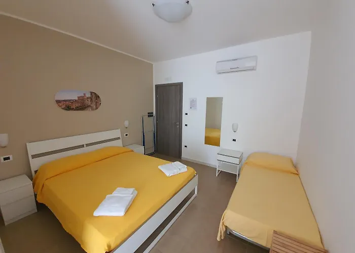 Casale Marcalia - לינה וארוחת בוקר קוריליאנו קלאברו