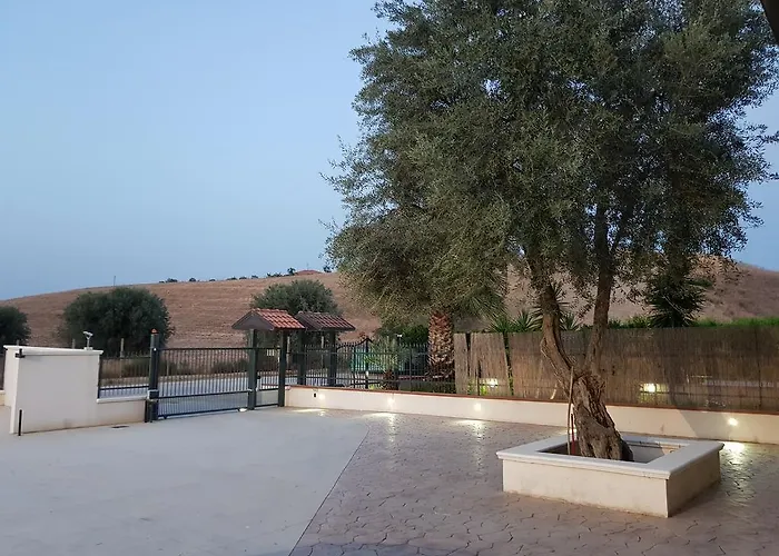 Casale Marcalia - לינה וארוחת בוקר