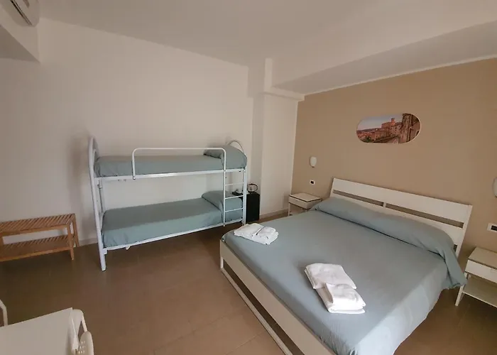 Alojamento de Acomodação e Pequeno-almoço Casale Marcalia - 3*